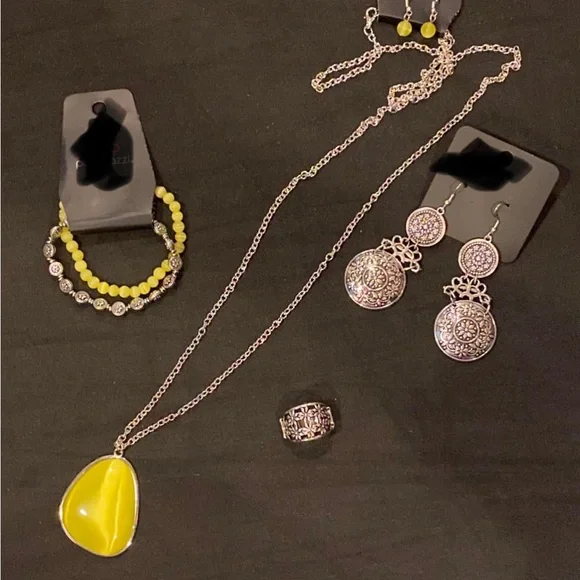 Vintage paparazzi deals jewelry